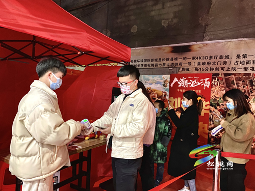 【新春走基層】春節(jié)里不一樣的“新年俗”