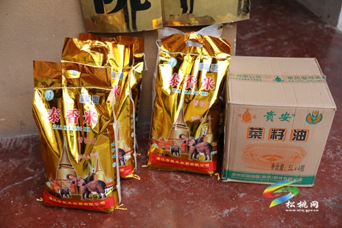 市委宣傳部走訪慰問(wèn)全國(guó)道德模范提名獎(jiǎng)獲得者劉仁平