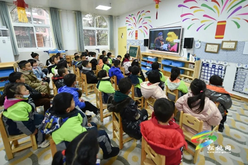 松桃：搬遷戶子女就近入園上學(xué)