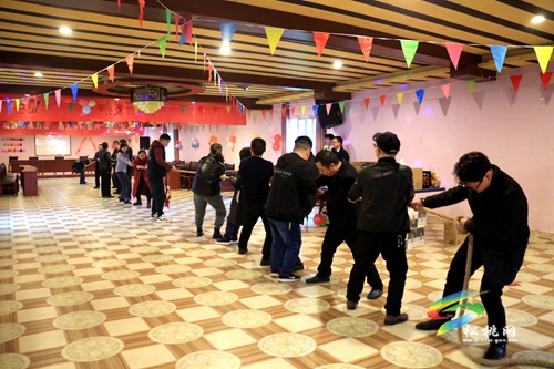 縣扶貧辦開(kāi)展“凝聚巾幗力量·助力鄉(xiāng)村振興”慶“三八”活動(dòng)
