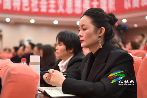 政協(xié)第十四屆松桃苗族自治縣委員會(huì)第五次會(huì)議勝利閉幕
