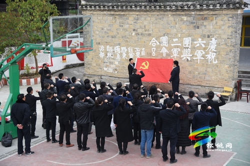 【奮斗百年路 啟航新征程】縣委宣傳部黨支部、縣融媒體中心黨支部到石梁鄉(xiāng)開展黨史學習教育