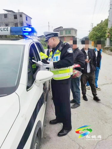 【網(wǎng)絡(luò)中國節(jié)·清明】松桃交警圓滿完成清明節(jié)交通安全保衛(wèi)任務(wù)