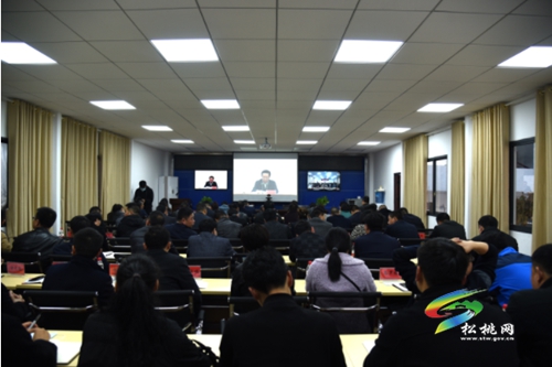 松桃收聽收看全省新時(shí)代文明實(shí)踐中心建設(shè)工作電視電話會(huì)議