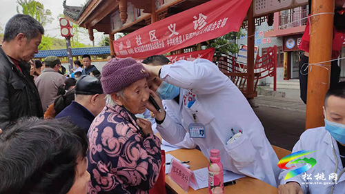 義診服務(wù)進社區(qū):群眾“身安”更“心安”