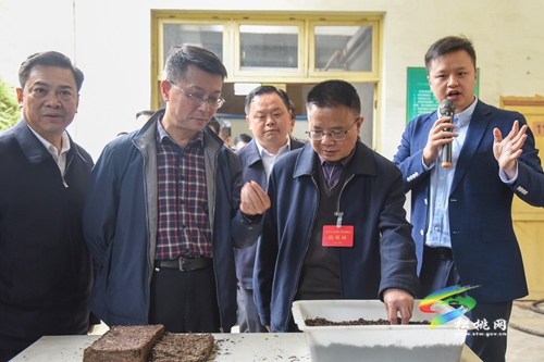 2021年全省人大民族工作座談會在松桃召開