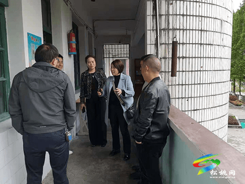 【奮斗百年路 啟航新征程】​松桃把“我為群眾辦實(shí)事”融入黨史學(xué)習(xí)教育