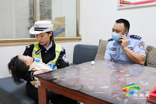 老人兒童迷失歸路松桃交警熱心相助