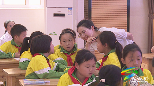 全市2021年小學(xué)道德與法治（4-6年級）優(yōu)質(zhì)課評選活動在松桃舉行