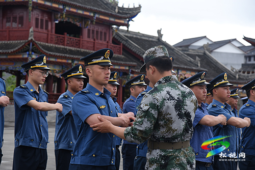 ​松桃交通運(yùn)輸綜合行政執(zhí)法大隊(duì)開展崗位大練兵活動(dòng)