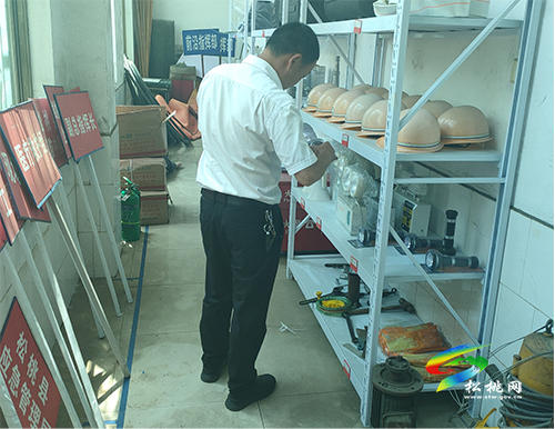 ​銅仁市生態(tài)環(huán)境局松桃分局開展大排查大整改大執(zhí)法工作