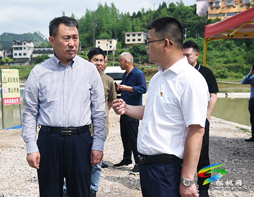 ​江蘇省工商聯(lián)副主席郭東升一行來(lái)松桃考察