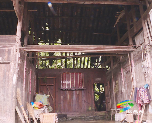 ​普覺鎮(zhèn)成功處置鐵路險情后 災(zāi)后排患進行中