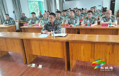 “四史三情宣講行　志愿五老頌黨恩”進軍營宣講活動走進縣人武部