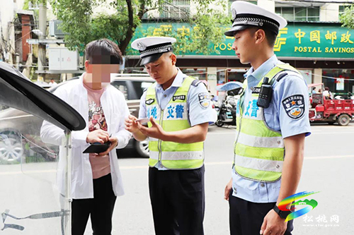 松桃交警大隊開展摩托車違法行為專項整治行動