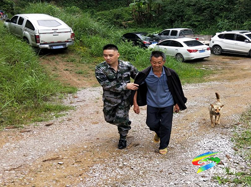 “我為群眾辦實事”黃板鎮(zhèn)開展演“真”練“實”山洪災害應急搶救演練