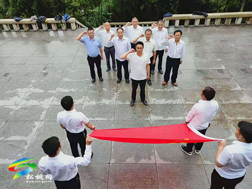 【奮斗百年路 啟航新征程】寨英鎮(zhèn)中學(xué)黨支部赴印江木黃鎮(zhèn)開展黨史學(xué)習(xí)教育