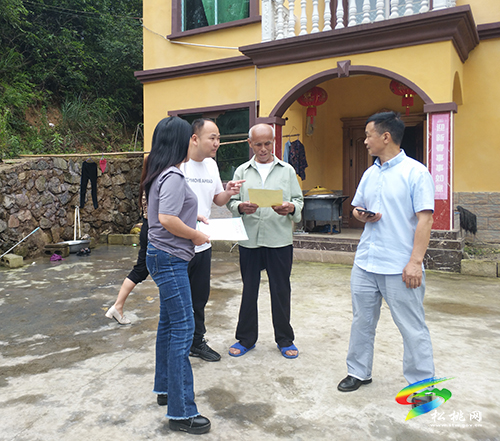 決基社區(qū)多管齊下促進(jìn)農(nóng)村嚴(yán)禁亂占耕地建房宣傳全覆蓋