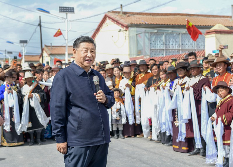 習(xí)近平：我們都是一家人，都是兄弟姐妹，我們的明天會更好
