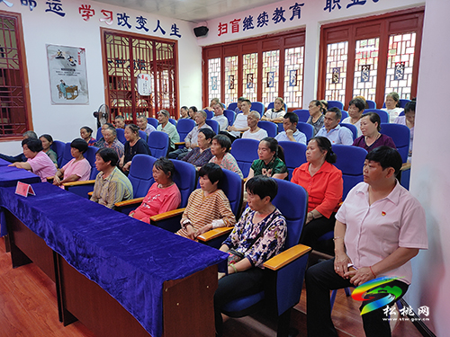 ​【奮斗百年路　啟航新征程】“四史三情宣講行 志愿五老頌黨恩”宣講活動走進團山社區(qū) 
