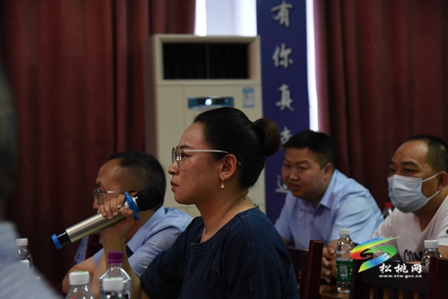 松桃人民醫(yī)院開展“松醫(yī)重癥”病例討論學術(shù)交流會