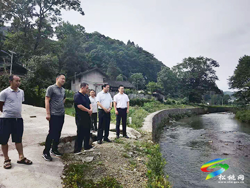 唐永明到老云河開展巡河工作