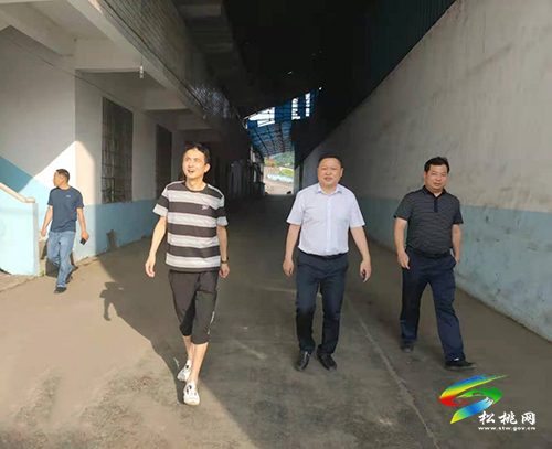 冉華強到企業(yè)開展汛期環(huán)境污染安全隱患督查