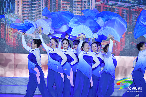 松桃舉行“慶祝中國共產黨成立100周年”大型文藝晚會