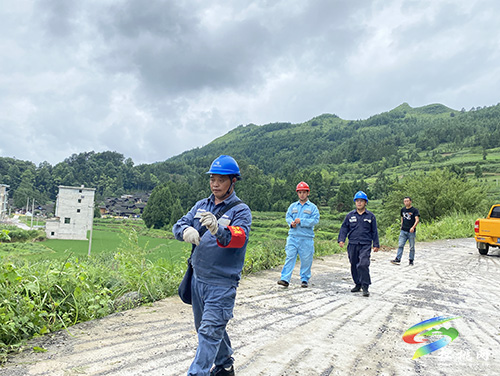 ​松桃供電局：強(qiáng)化隱患大排查 扎實(shí)做好汛期保電工作