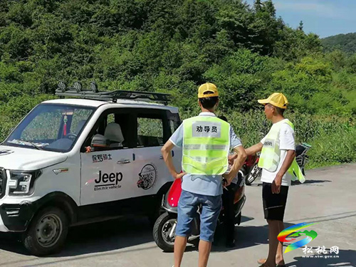 ​烏羅鎮(zhèn)“四強化”抓好道路交通安全工作
