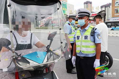 松桃交警大隊從嚴治理摩托車、電動摩托車不松勁