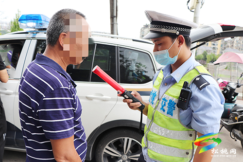 松桃交警大隊從嚴治理摩托車、電動摩托車不松勁