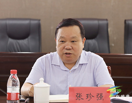 省生態(tài)移民局黨組成員、副局長張珍強一行來松調(diào)研工作座談會召開