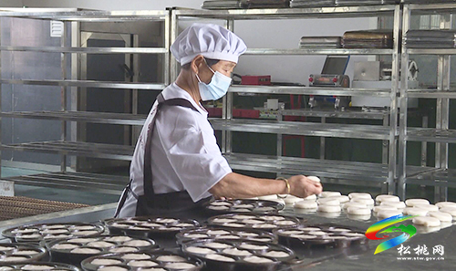普覺鎮(zhèn)米豆腐加工廠：集體經(jīng)濟(jì)再升級(jí) 拓寬市場穩(wěn)就業(yè)