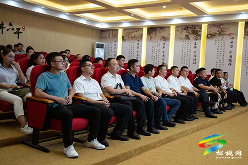 松桃赴萬山考察學習新時代文明實踐中心建設