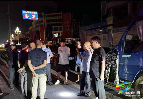 松桃查扣無“兩證兩章”生鮮豬肉近3000斤