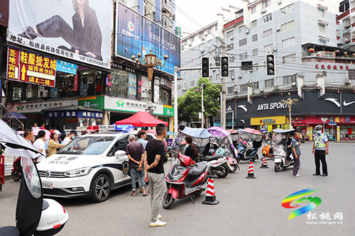 松桃交警大隊(duì)持續(xù)開展摩托車、電動(dòng)摩托車專項(xiàng)整治行動(dòng)