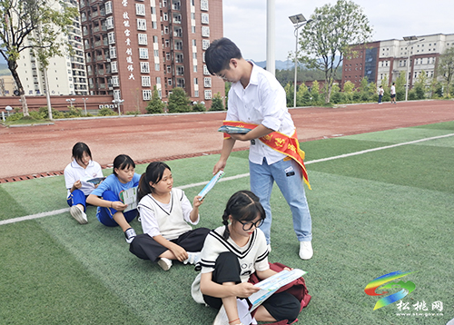 松桃：毒品預(yù)防教育進(jìn)校園 上好入學(xué)禁毒第一課