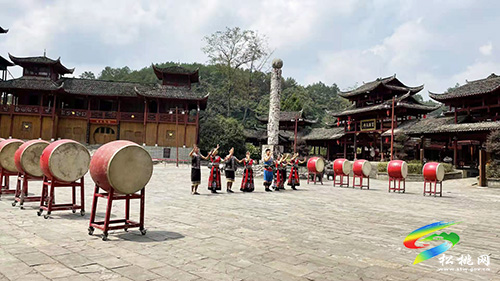 ​苗王城：新面貌亮相喜迎八方游客