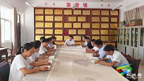 ​普覺(jué)鎮(zhèn)中學(xué)：15名行政人員一支教育筑夢(mèng)隊(duì)