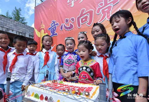 松桃：學(xué)黨史 頌黨恩 喜迎國慶