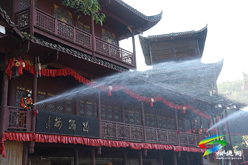 “滅火演練”進景區(qū)，“旅游兩會”安全有保障