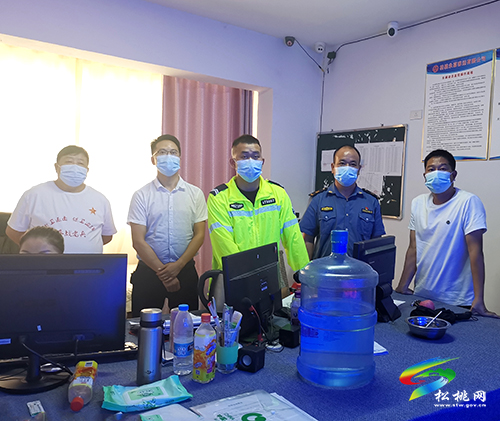 松桃交警大隊到客運(yùn)企業(yè)開展國慶節(jié)前交通安全大檢查
