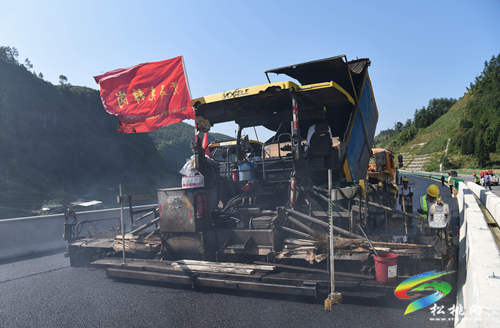 松桃：高速公路建設(shè)忙
