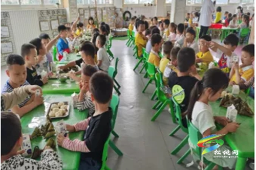 松桃第二幼兒園開展“濃情端午 粽葉飄香”活動
