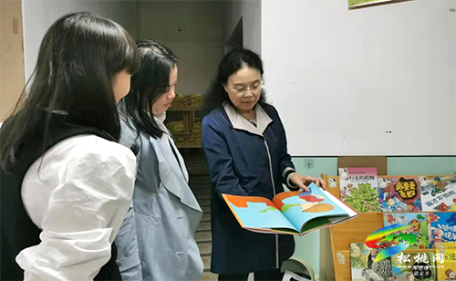 市關工委到松桃開展2021年農村學前教育雙助行動“研培中心”調研暨授牌工作