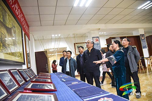 聯(lián)合國教科文組織來松桃調(diào)研非遺文化與鄉(xiāng)村振興