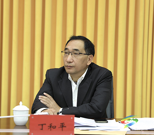 ​松桃苗族自治縣村（社區(qū)）“兩委”換屆工作領(lǐng)導(dǎo)小組暨提醒談話專題會(huì)召開