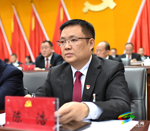 中國(guó)共產(chǎn)黨松桃苗族自治縣第十四次代表大會(huì)隆重召開(kāi)