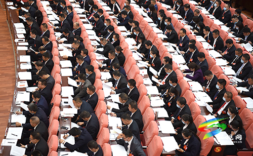 中國(guó)共產(chǎn)黨松桃苗族自治縣第十四次代表大會(huì)隆重召開(kāi)